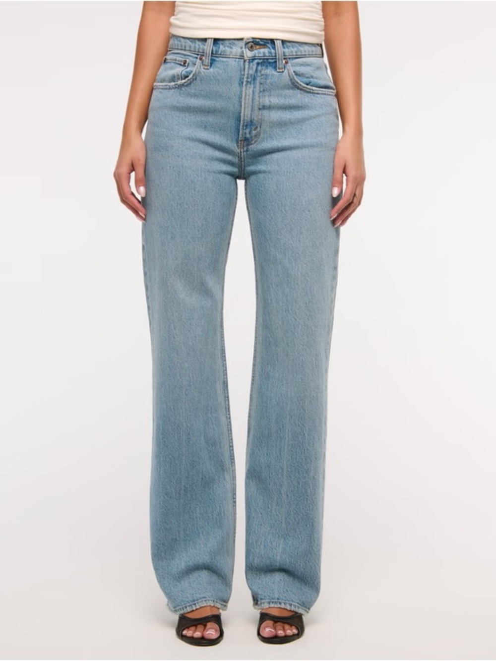 Abercrombie & Fitch The 90’s relaxed Jean high rise size 26 SHORT